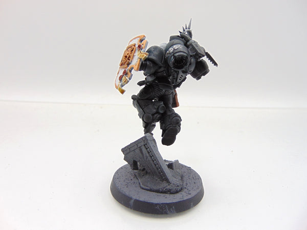 Captain with Jump Pack and Relic Shield
