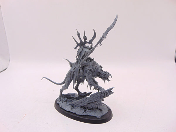 Clawlord on Gnaw-Beast