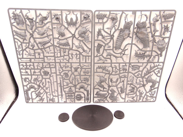 Auric Runefather / Runeson on Magmadroth