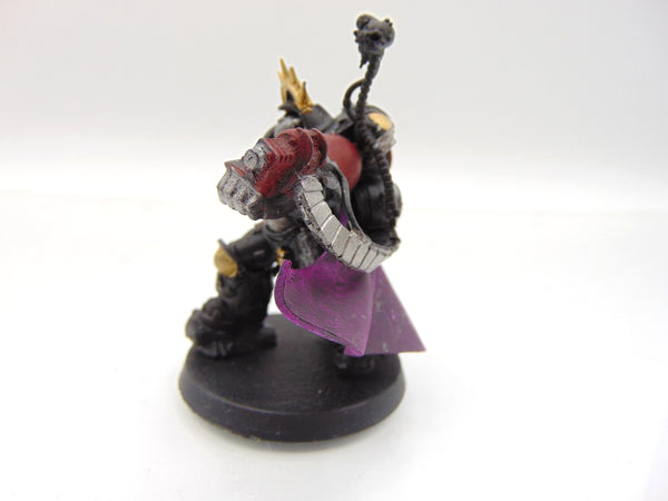 Primaris Captain in Gravis Armour