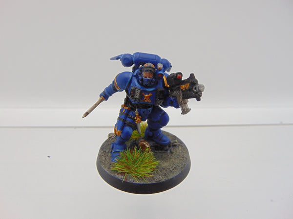 Primairs Lieutenant in Phobos Armour