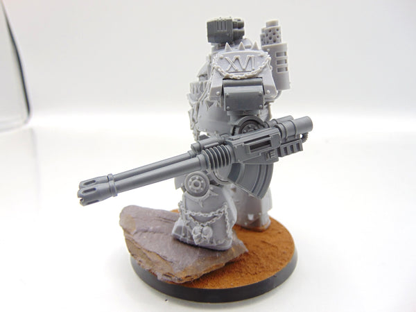 Sons of Horus Contemptor Dreadnought