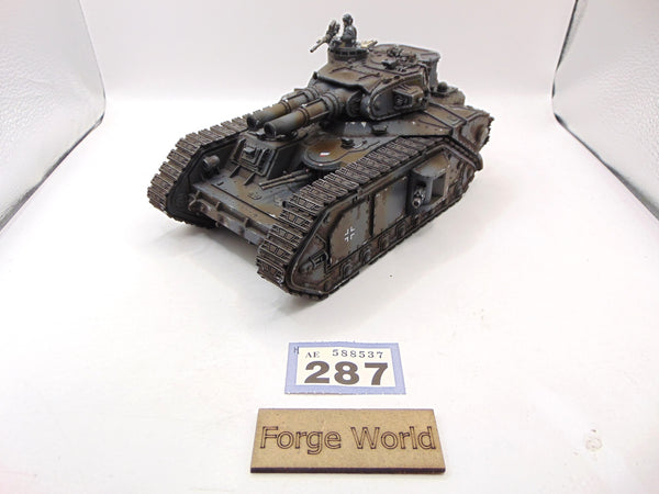 Macharius Heavy Tank