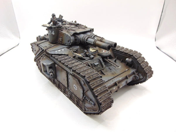 Macharius Heavy Tank
