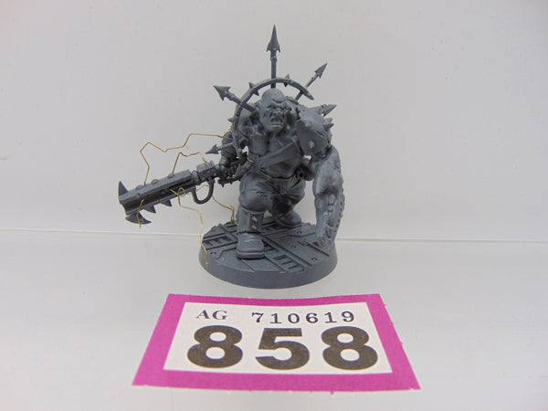 Traitor Ogryn