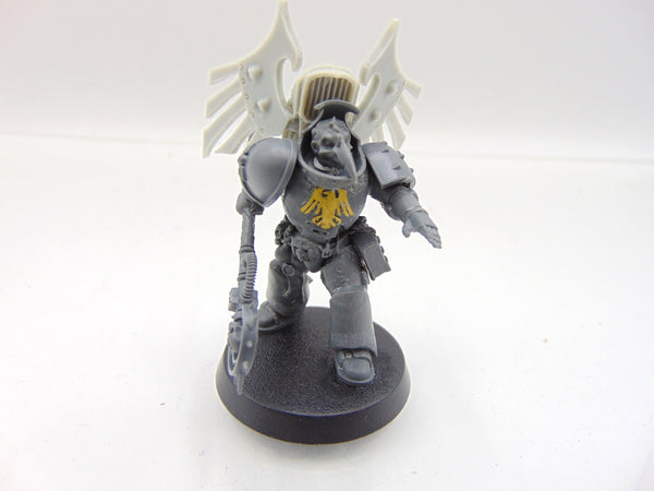 Primaris Librarian with Jump Pack Conversion