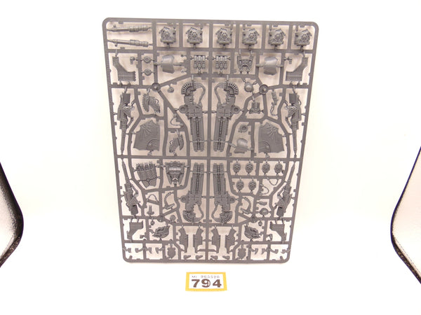 Warlord Titan Weapons: Plasma Annihilators, Laser Blasters & Power Claw