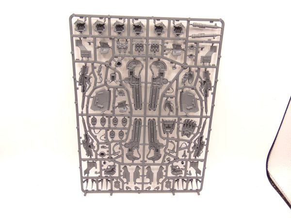 Warlord Titan Weapons: Plasma Annihilators, Laser Blasters & Power Claw