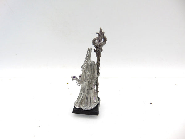 Dark Elf Sorceress / Morathi