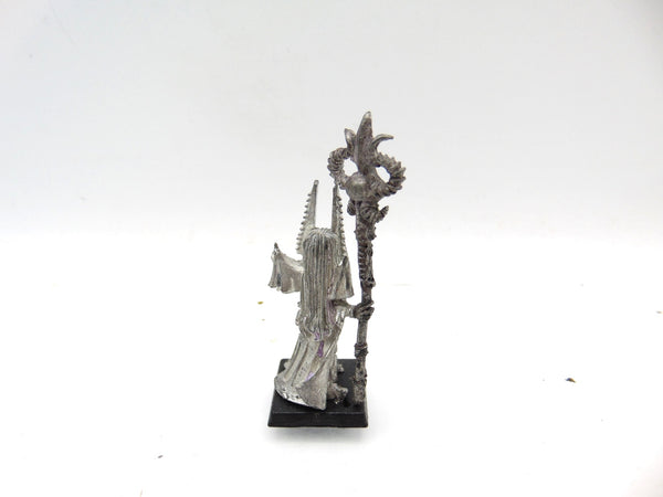 Dark Elf Sorceress / Morathi