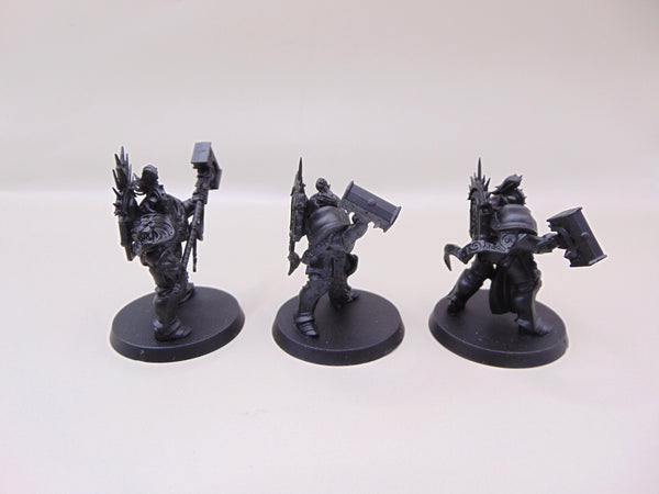 Retributors