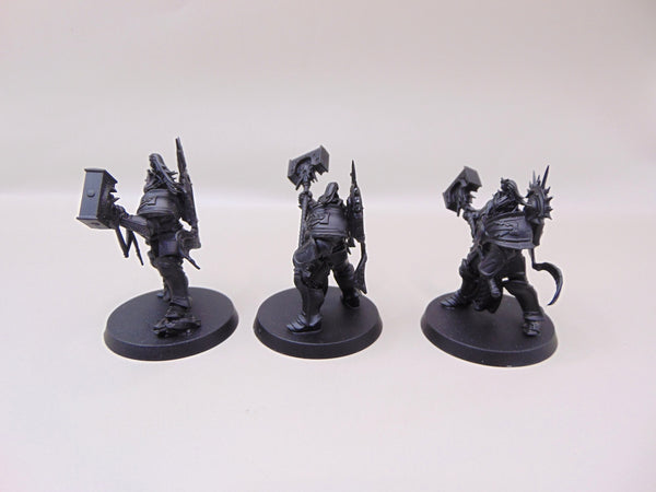 Retributors