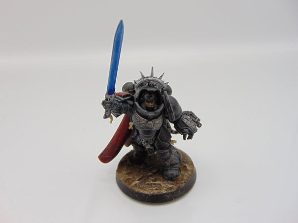 Primaris Captain in Gravis Armour