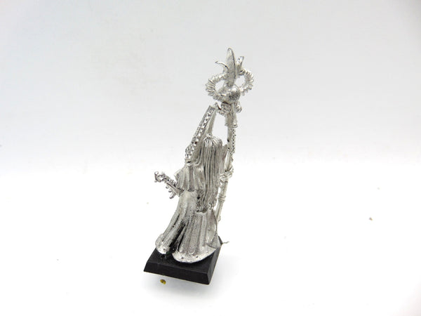 Dark Elf Sorceress / Morathi
