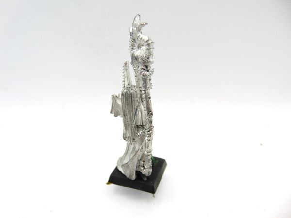 Dark Elf Sorceress / Morathi