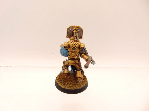 Severin Loth, Red Scorpions Chief Librarian