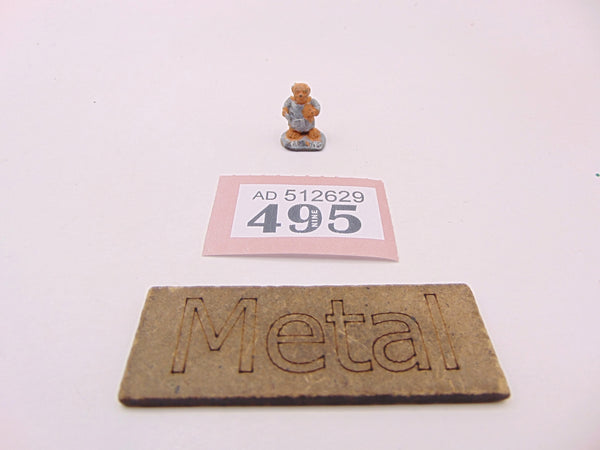 C11 Halfling Dagger & Apron