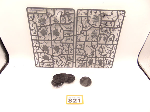 Khinerai Lifetakers / Heartrenders