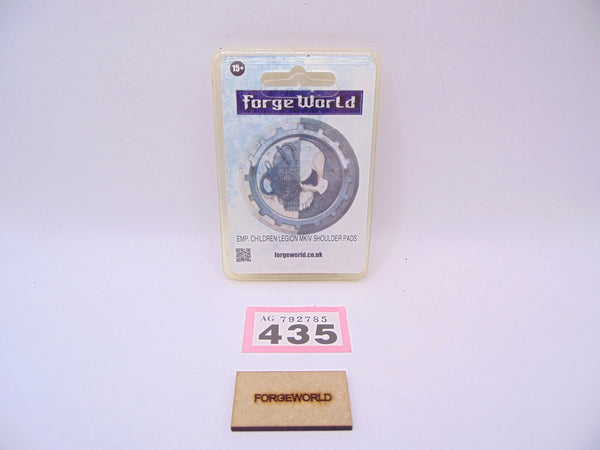 Emperors Children Legion MKIV Shoulder Pads