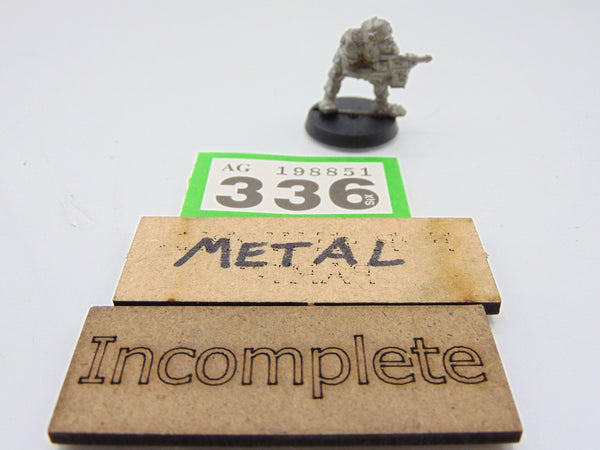 RTB02 Space Ork Raider Boy with Bolta