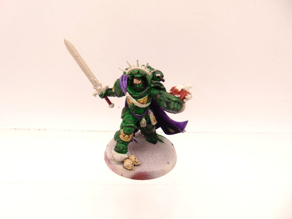 Primaris Captain in Gravis Armour