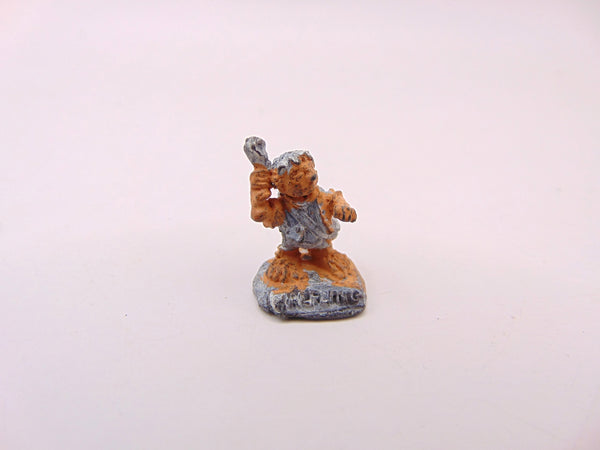 C11 Halfling with sling