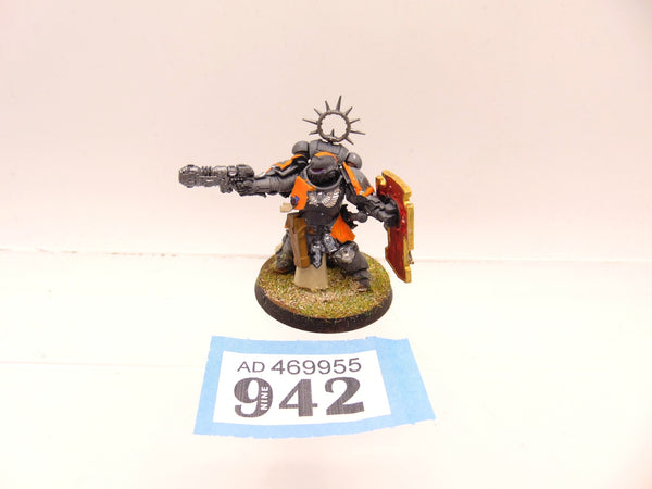 Primaris Lieutenant with Storm Shield