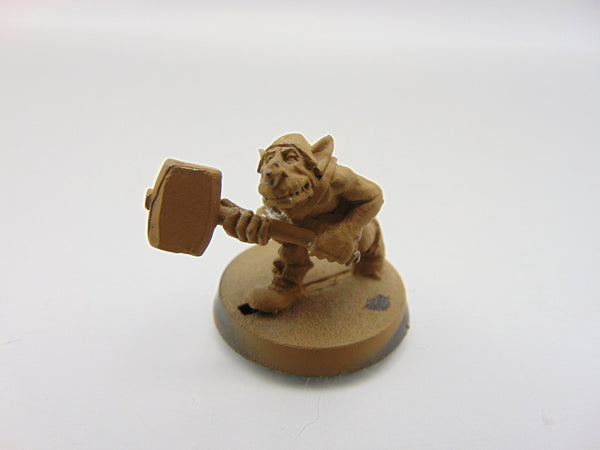 Gretchin Crew - Grot with hammer