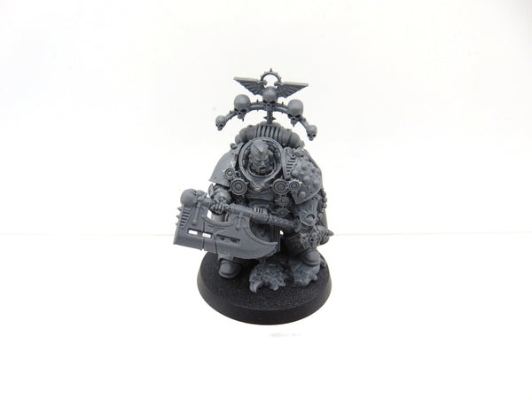 Praetor with Power Axe