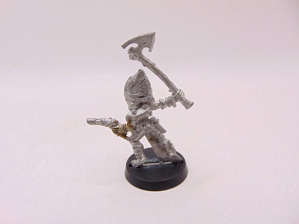 Howling Banshees Exarch