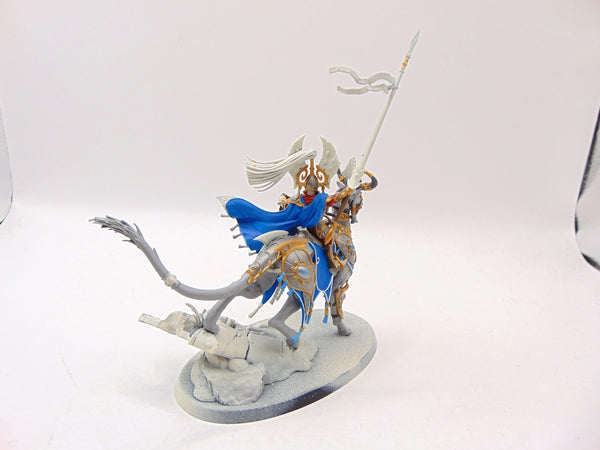 Lyrior Uthralle, Warden of Ymetrica