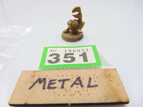 Gretchin Crew - Grot with wrench