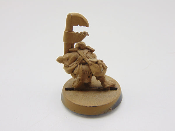 Gretchin Crew - Grot with wrench
