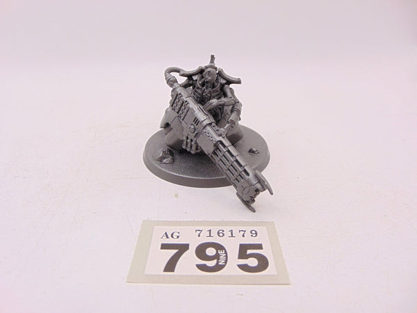Lokhust Heavy Destroyer