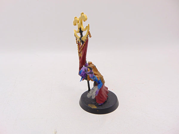 Acolyte Iconward