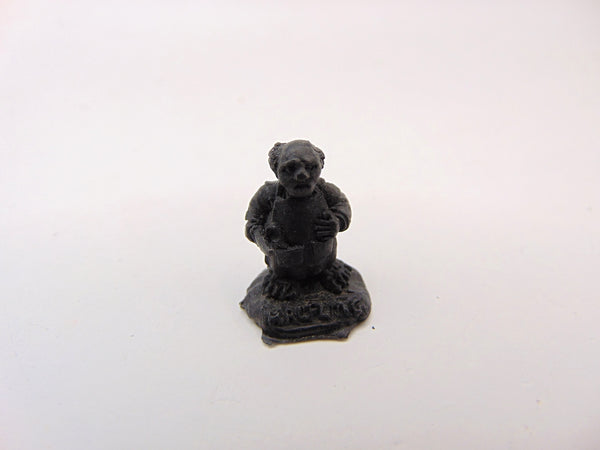 C11 Halfling apron & knife