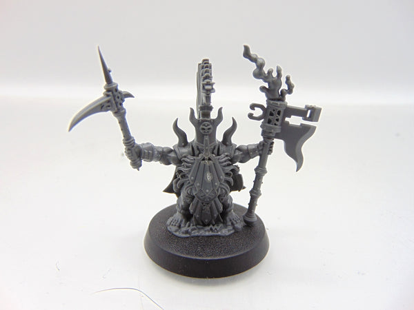 Auric Runesmiter