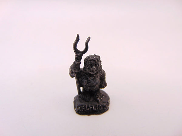 C11 Halfling with pitchfork