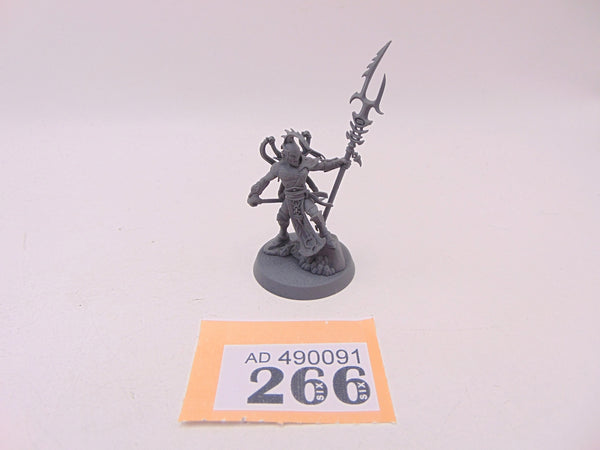 Akhelian Thrallmaster