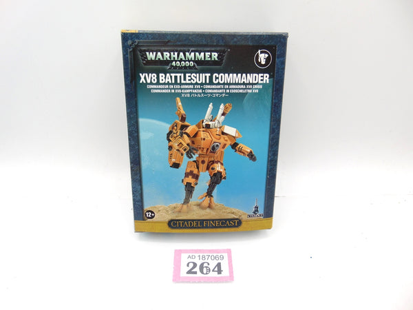 XV8 Battlesuit Commander