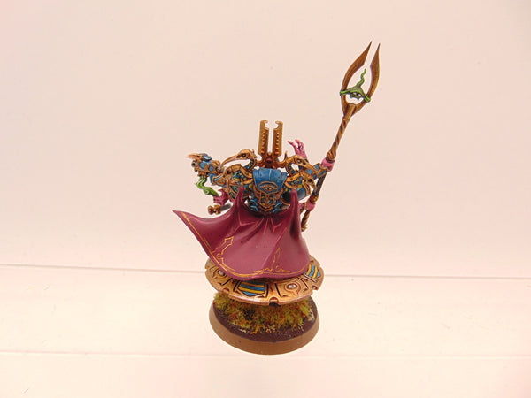 Exalted Sorcerer on Disc of Tzeentch