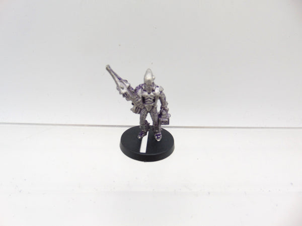 Eldar Support Platform Crew