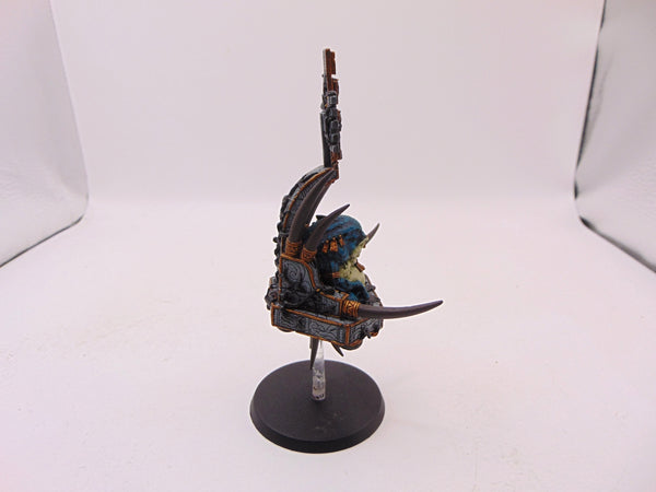 Slann Mage Priest