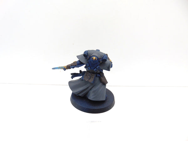 Primaris Librarian in Phobos Armour