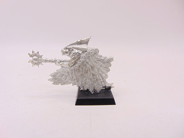 Skink Priest with Feathered Cloak