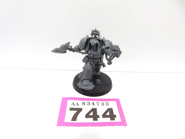 Librarian in Terminator Armour