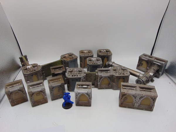 Necromunda Zone Mortalis Scenery including Columns and Walls