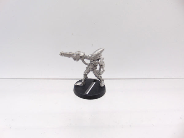 RT04 Space Elves Sgt. Mael Nightwing