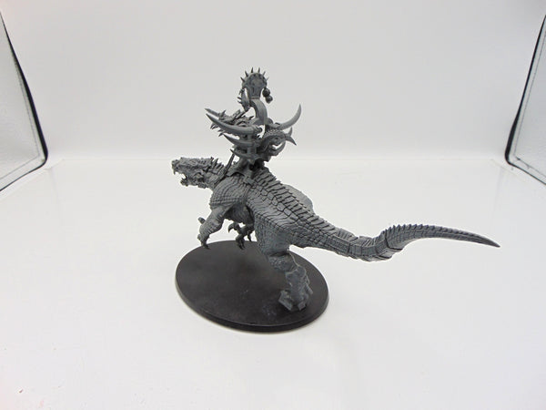 Saurus Oldblood / Kroq Gar on Carnosaur