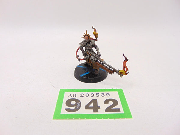 Ministorum Priest with Vindictor / Zealot Pious Vorne